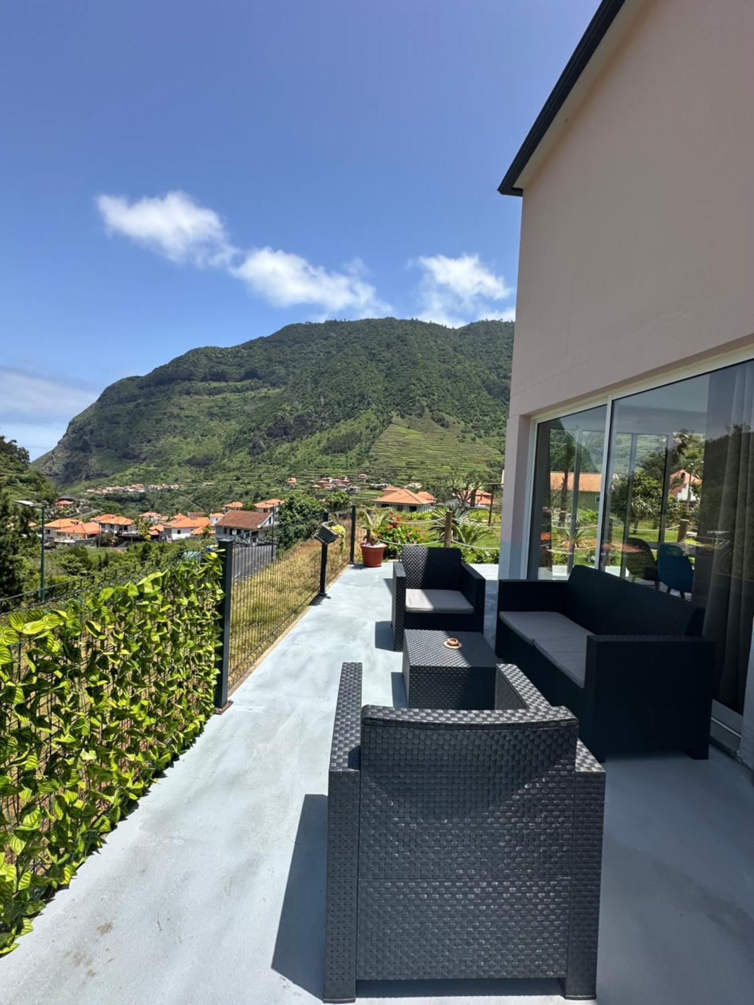 The Green Valley House Sao Vicente  Exterior photo